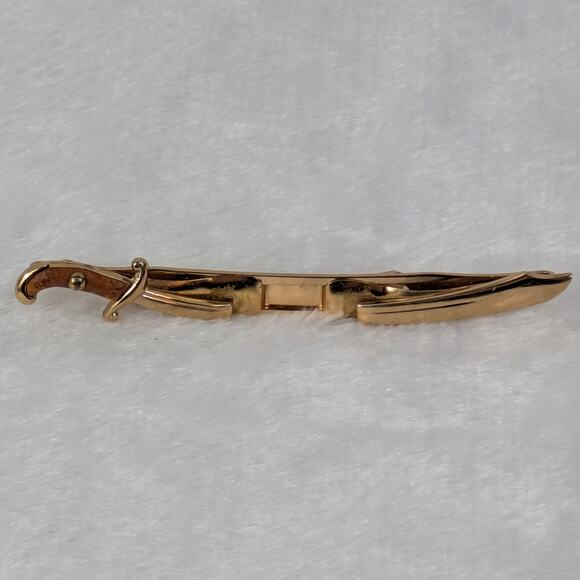 Vintage Swank Gold Tone Sword Tie Clip Sabre Design Men's Accessory 1950 Cutlass - Picture 1 of 5